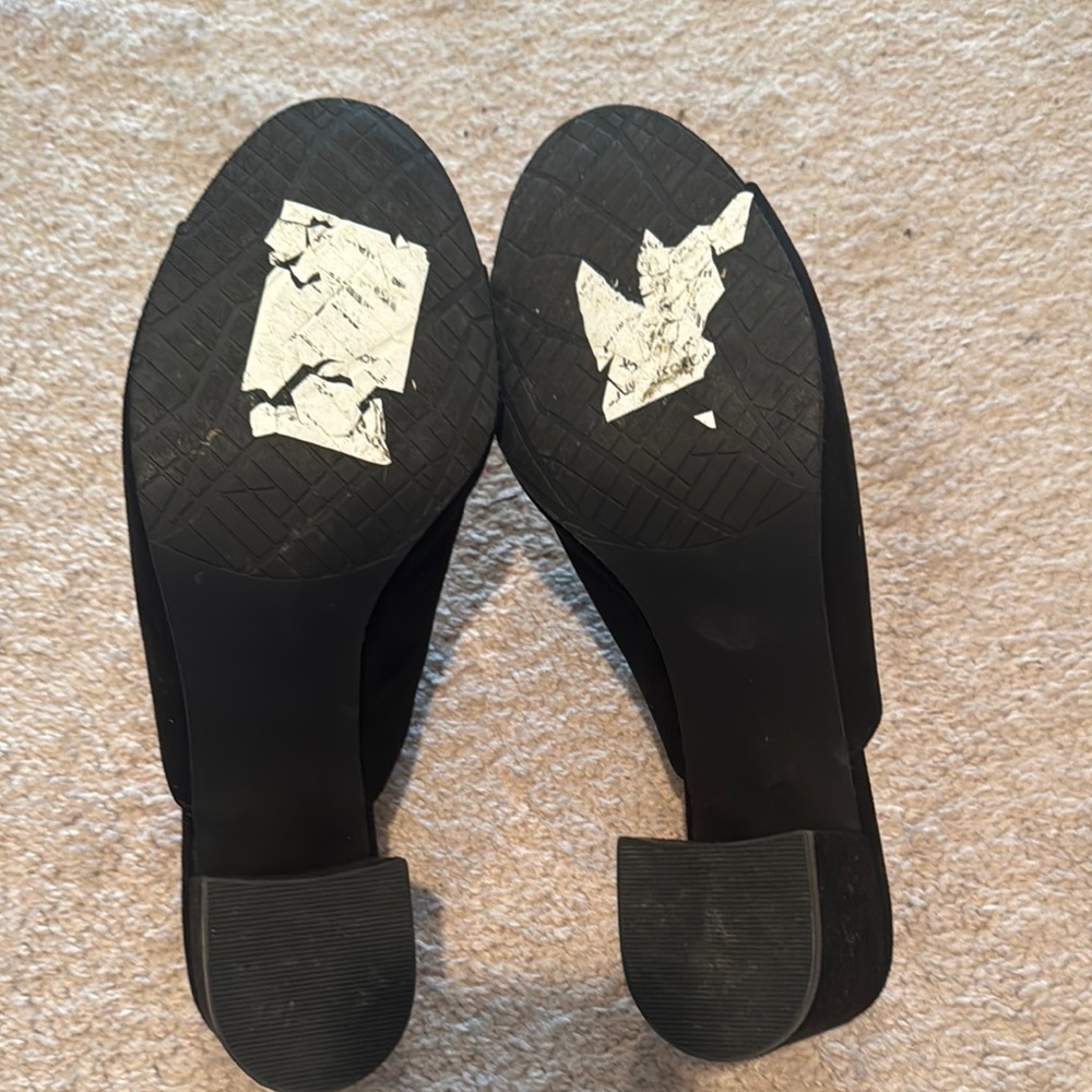 Black Women's Mules - Picture 6 of 6